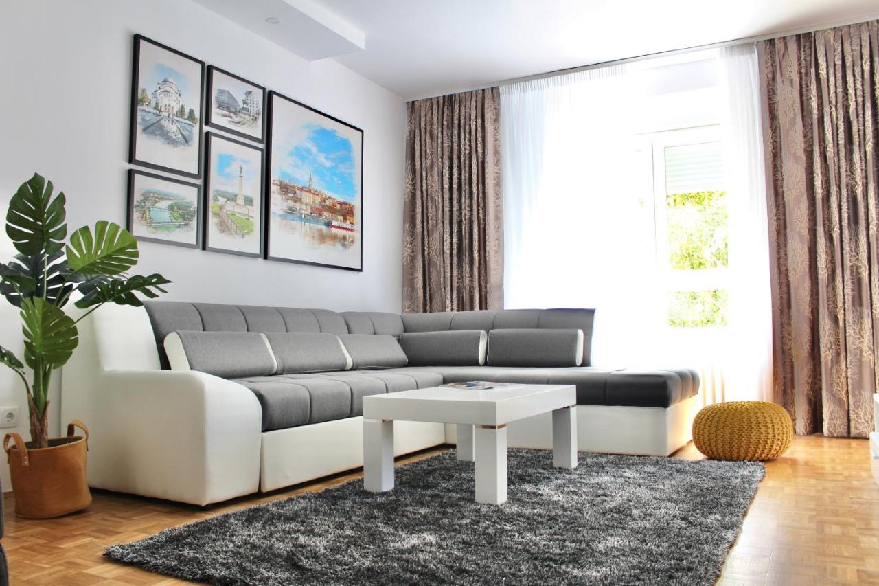 Ramonda - New Belgrade Apartman Kültér fotó