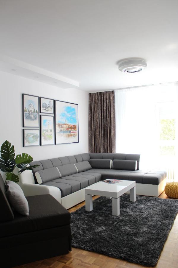 Ramonda - New Belgrade Apartman Kültér fotó