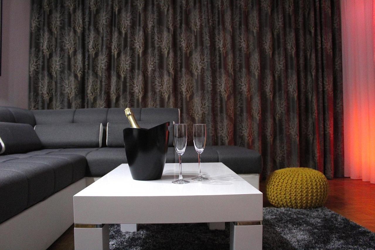 Ramonda - New Belgrade Apartman Kültér fotó