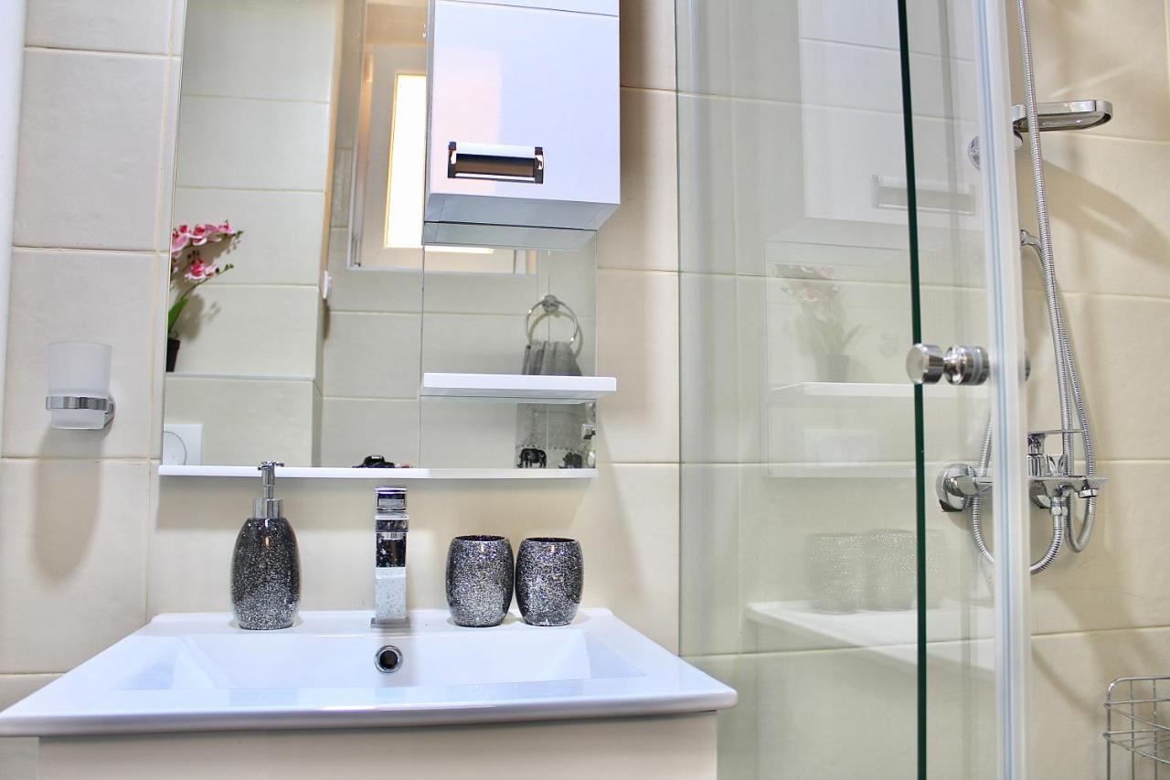 Ramonda - New Belgrade Apartman Kültér fotó