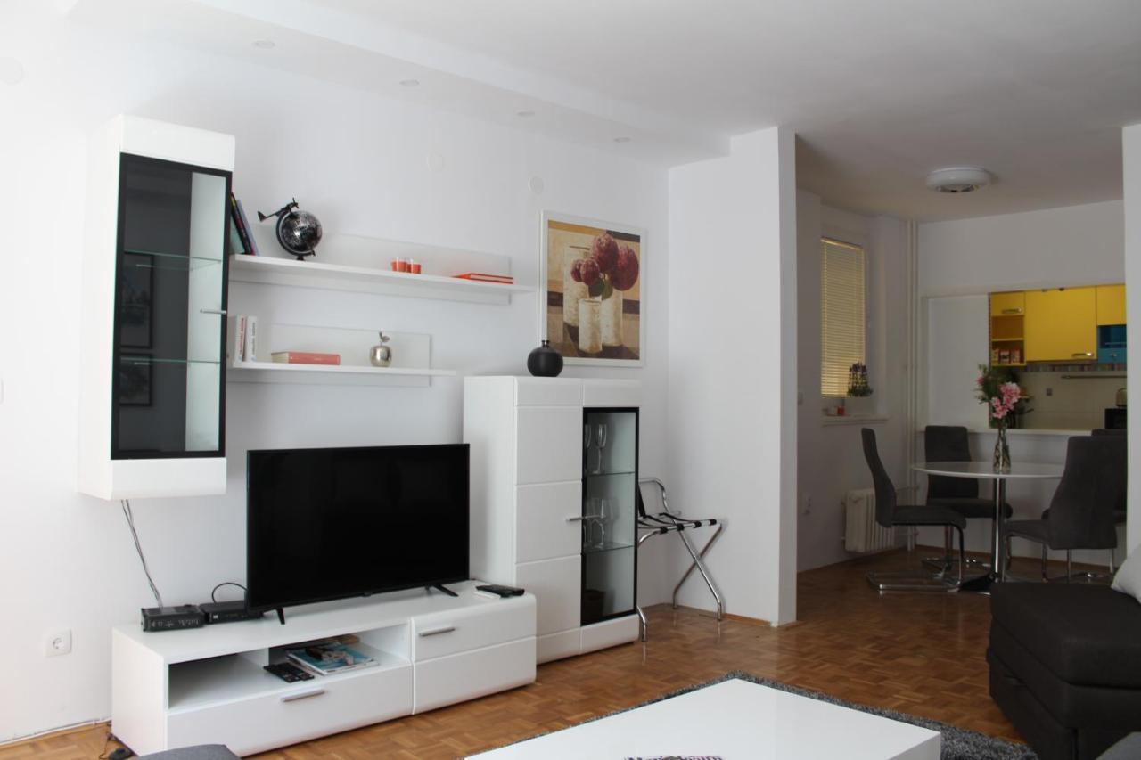 Ramonda - New Belgrade Apartman Kültér fotó